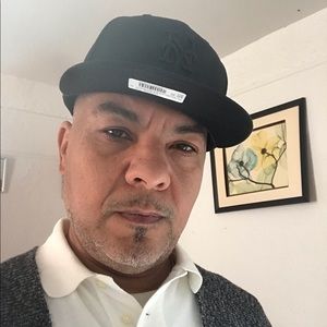 Meet your Posher, Raphael